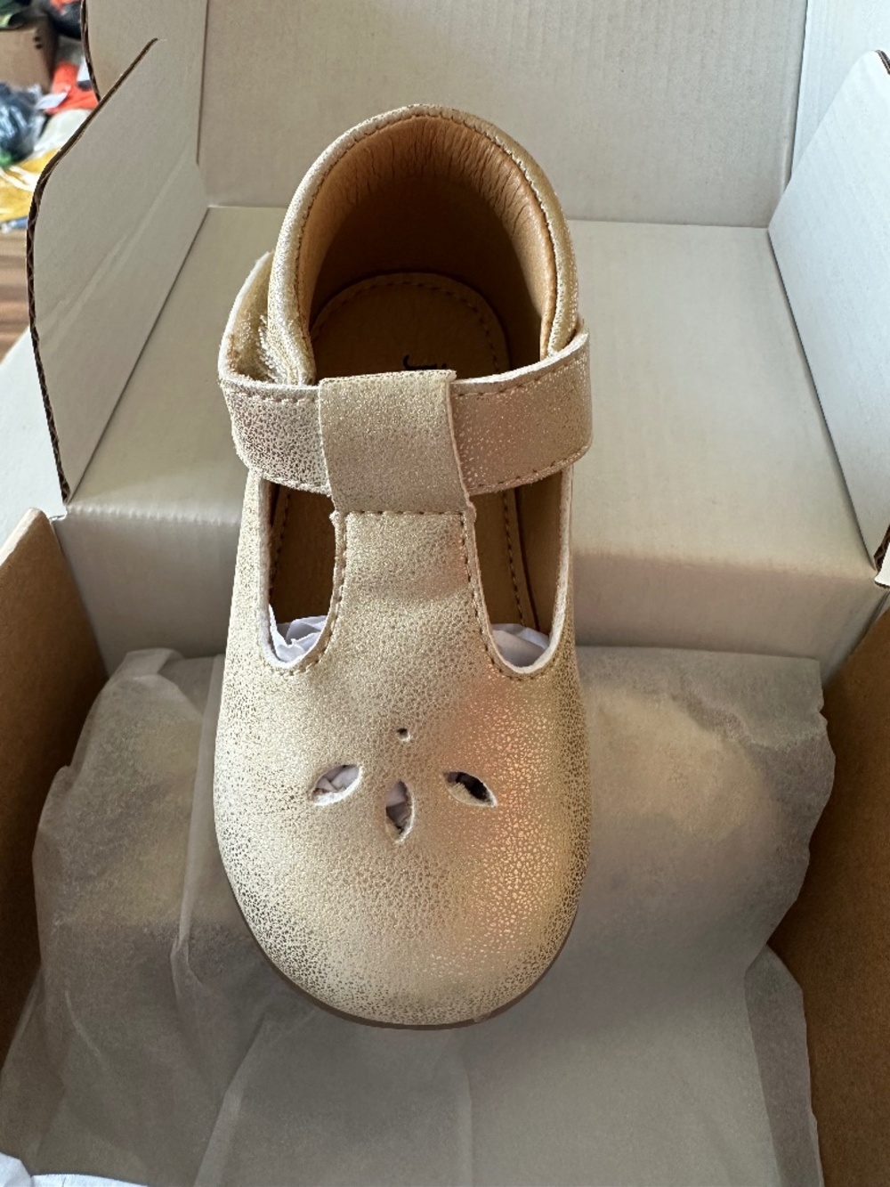 Jack & Lily Bella Gold T-Strap Baby Shoes 6-12M NIB